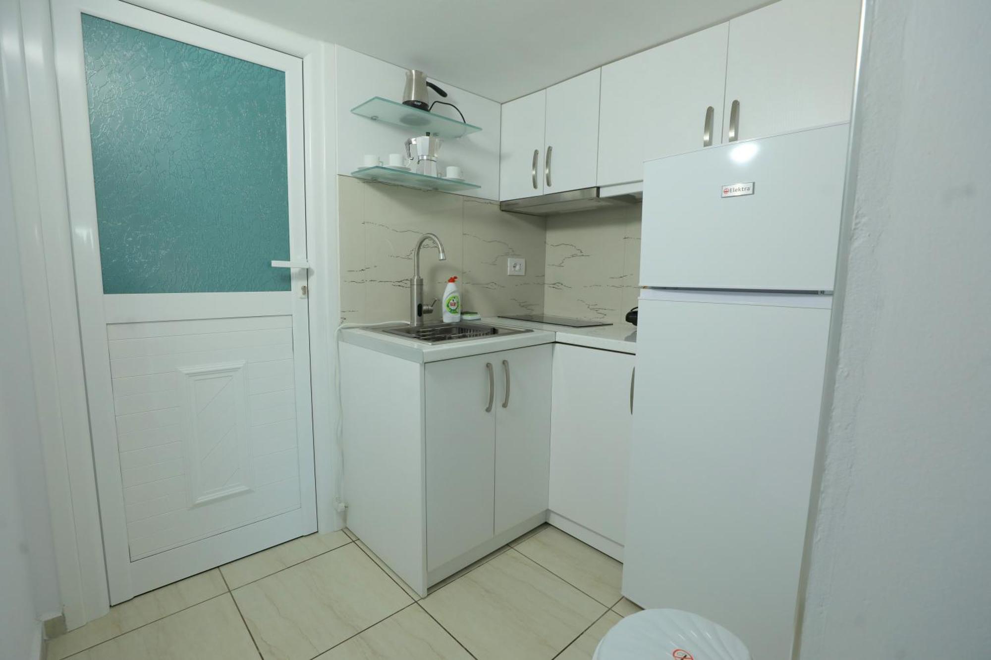 Villa Kevin'S Sarandë 外观 照片
