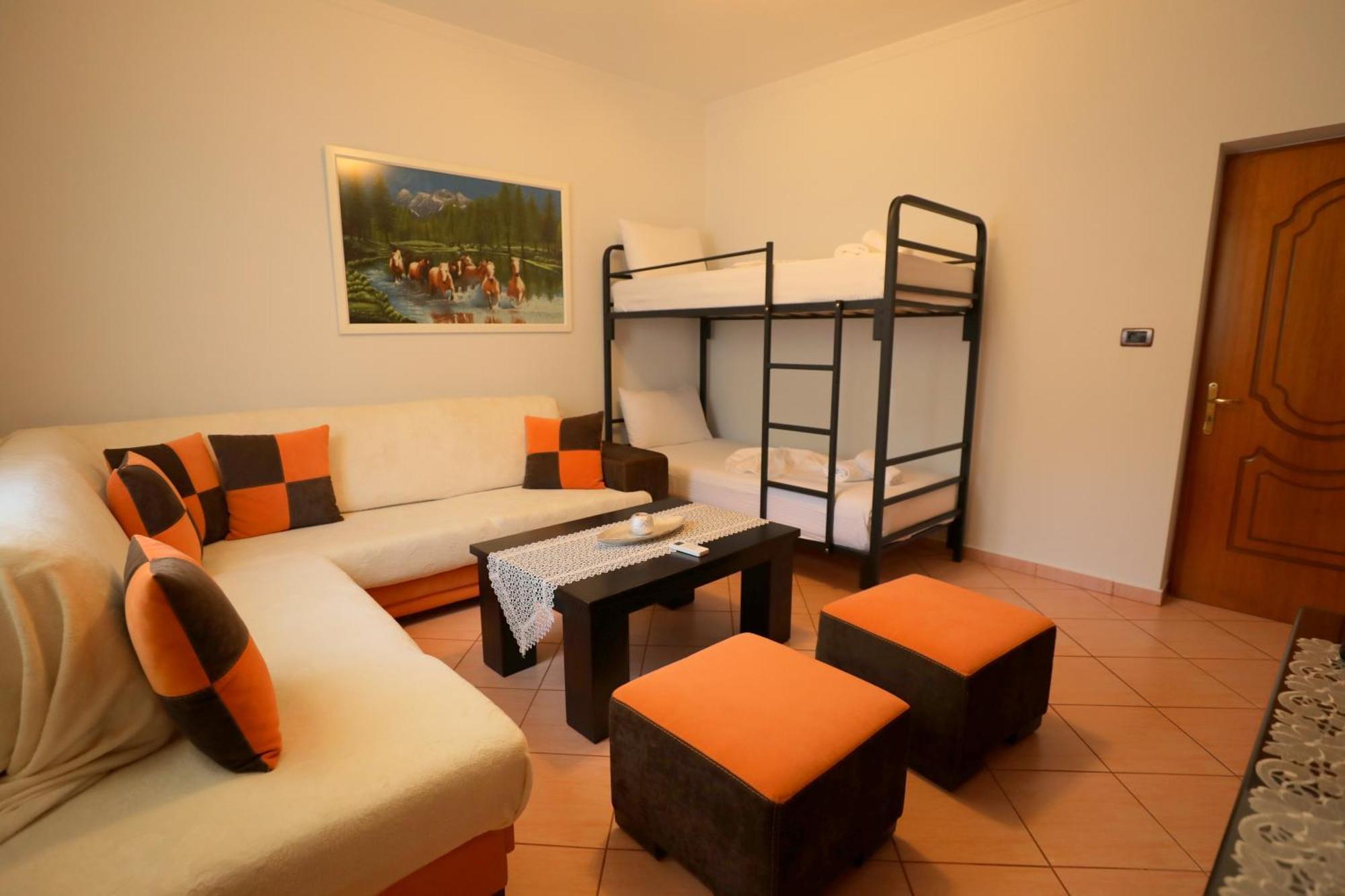 Villa Kevin'S Sarandë 外观 照片