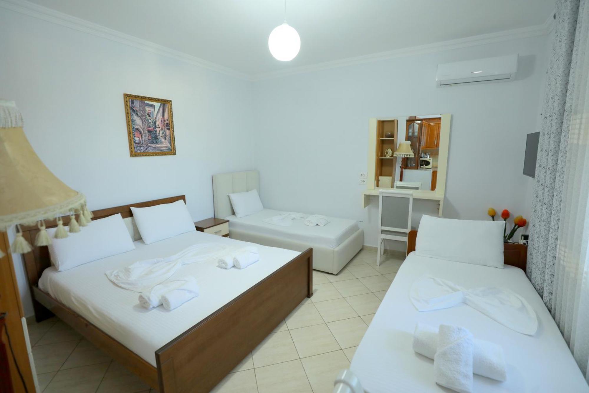 Villa Kevin'S Sarandë 外观 照片